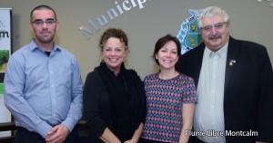 M. Jean-François Boileau, directeur des infrastructures et de l’aménagement , Mme Sandra Cardin, conseillère responsable de la mise à jour, Mme Caroline Aubertin, directrice générale et M. Michel Brisson, maire st esprit mise au point zone agricole