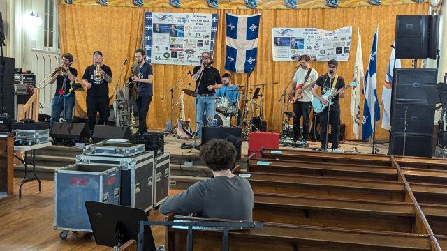 Le test de son à Saint-Liguori annonçait une belle soirée endiablée